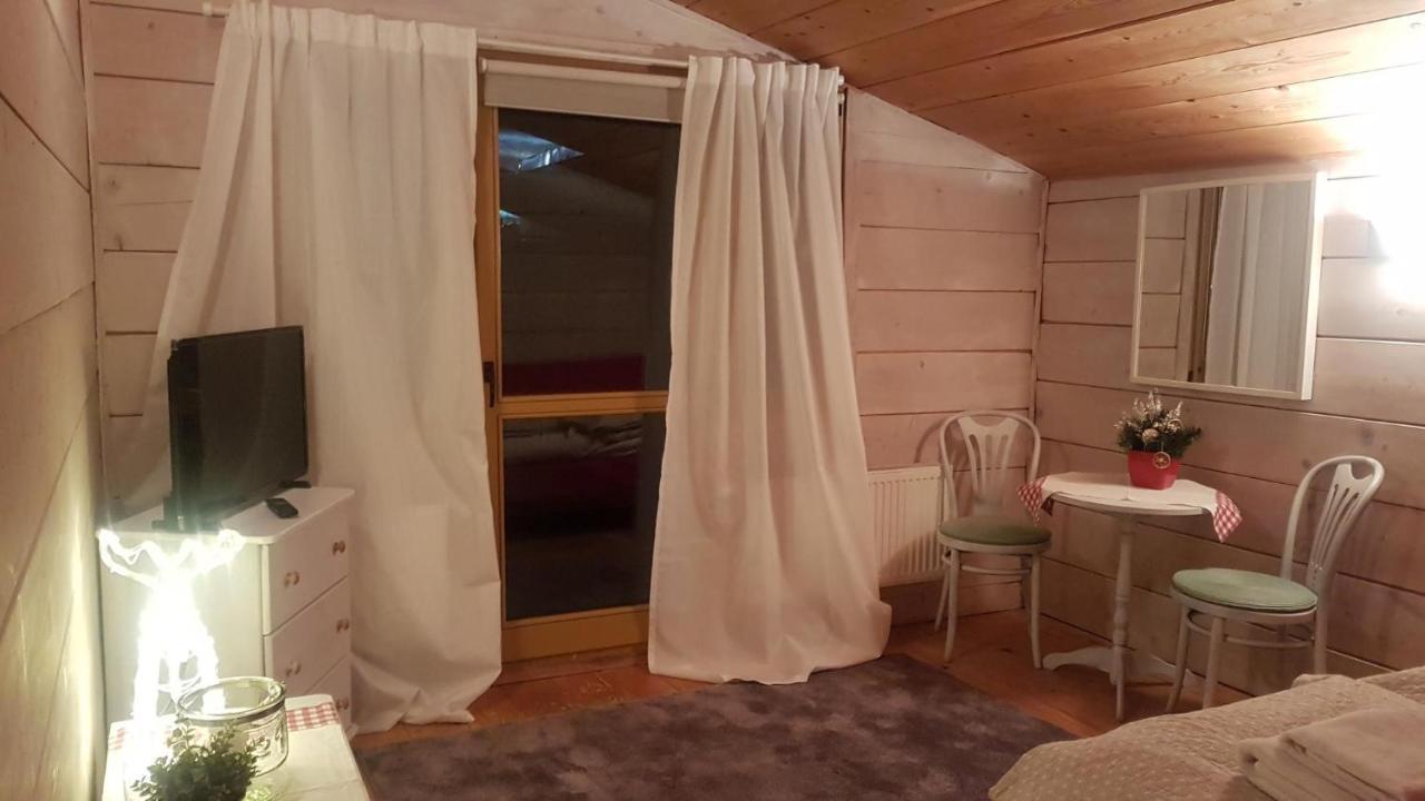 اوسترزوكي دولن Pensjonat Laworta Ski المظهر الخارجي الصورة