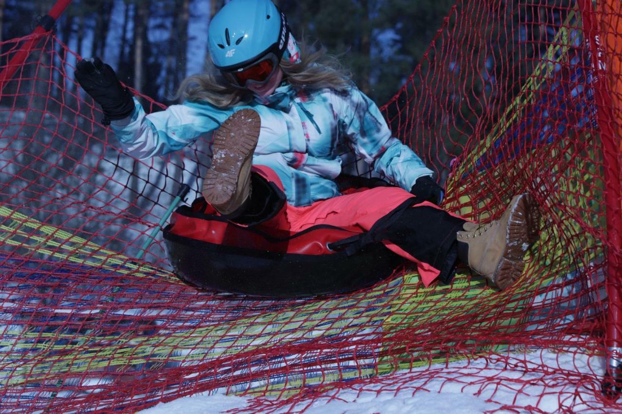 اوسترزوكي دولن Pensjonat Laworta Ski المظهر الخارجي الصورة